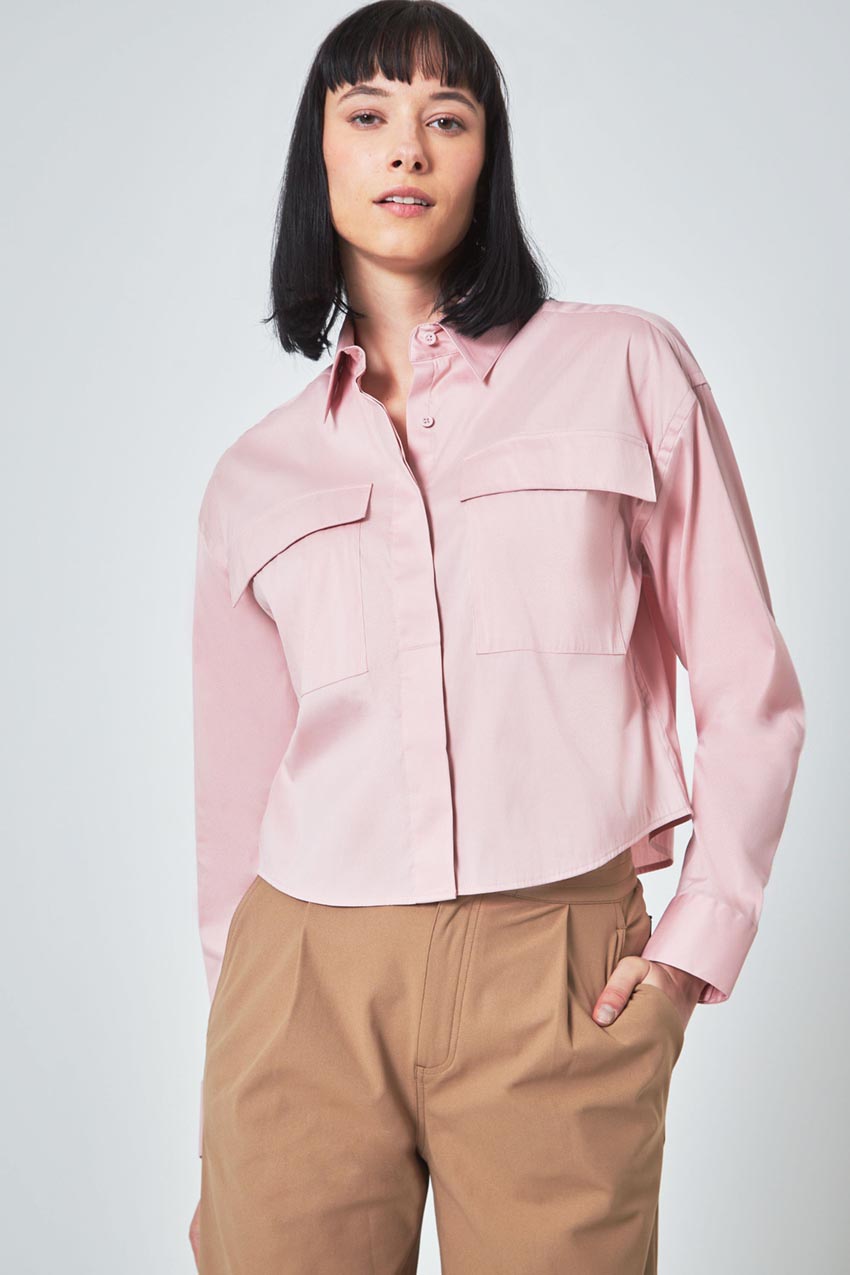 Modern Ambition Suitable Cropped Shirt with Pockets in Pale Mauve