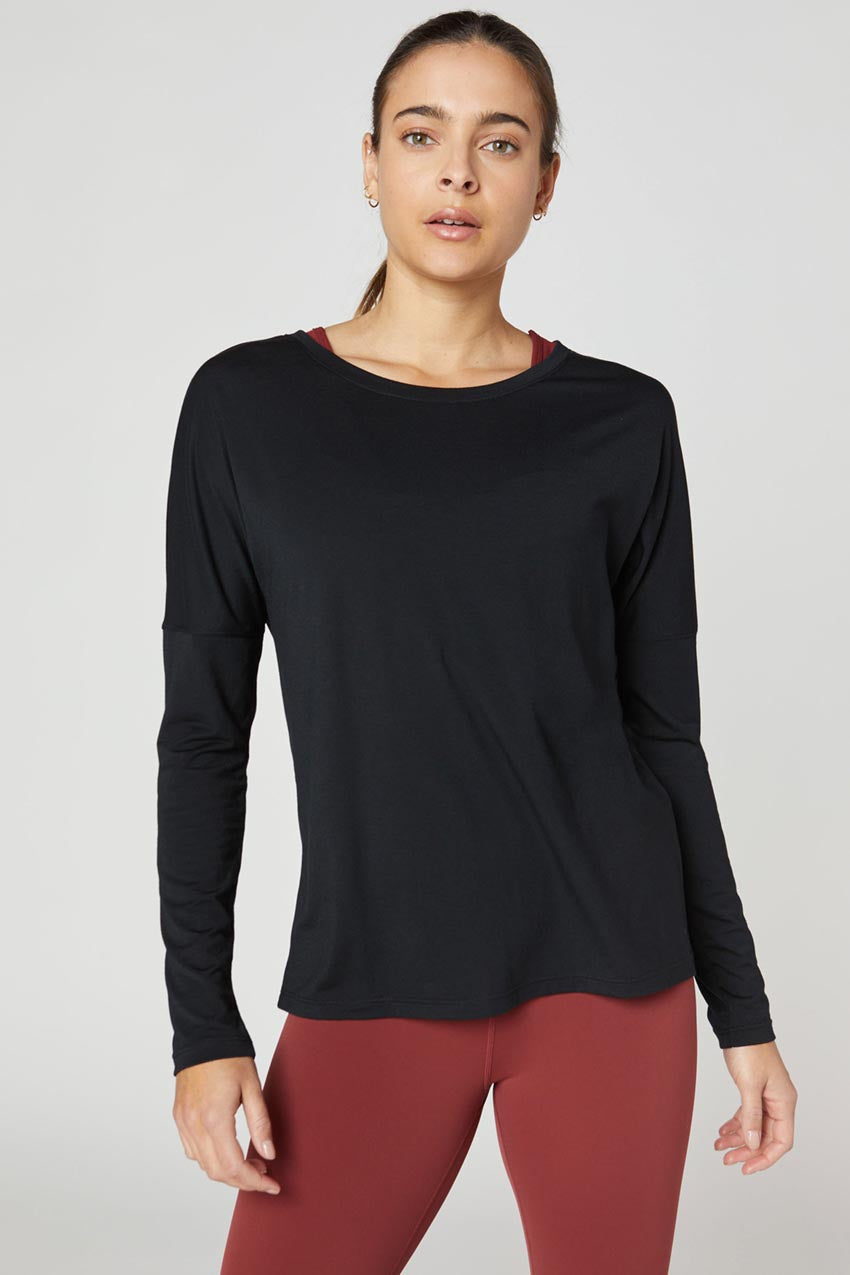 Liberate Dynamic Recycled Cover-Up Anti-Stink Long Sleeve Top