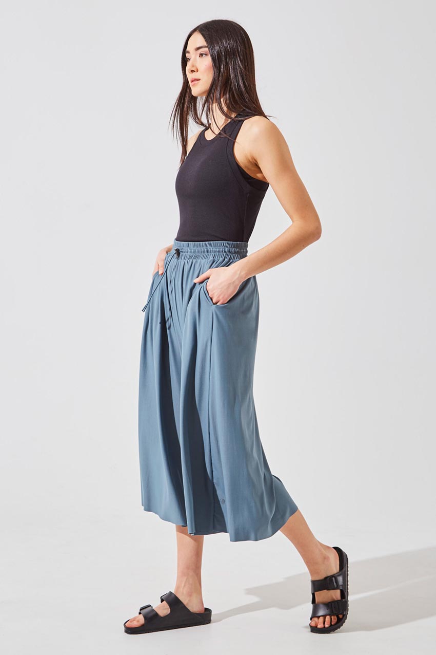 Groove Luxe Tactel® Cropped Wide Leg Pant