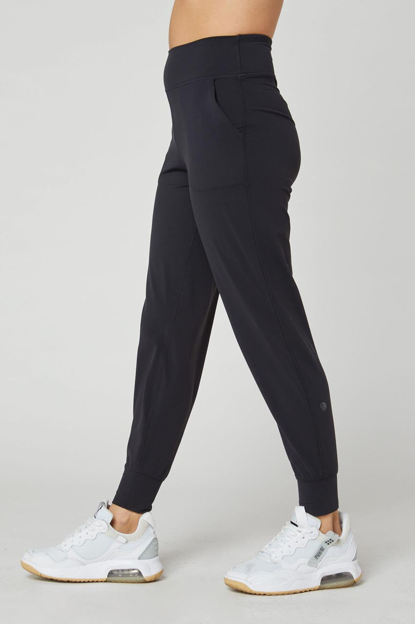 Avenue Vital Full-Length Jogger