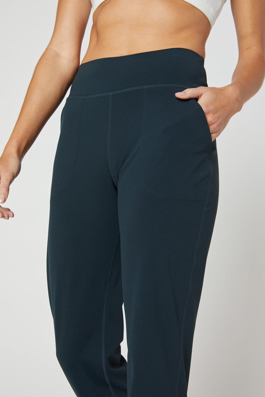 Avenue Vital Full-Length Jogger