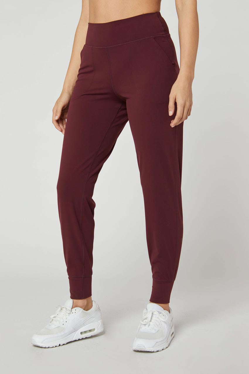 Avenue Vital Full-Length Jogger