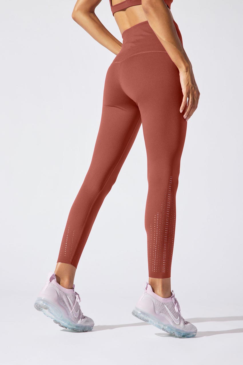 Sakura MPG SCULPT Recycled Polyester High Waisted 7/8 Legging