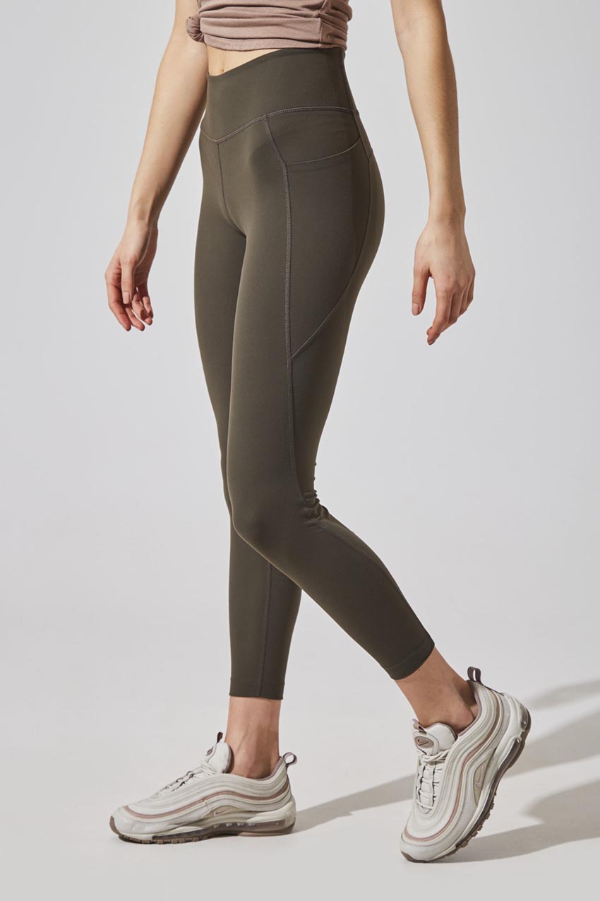 Mid Rise 7/8 Compression Leggings with pocket – TTL Apparel