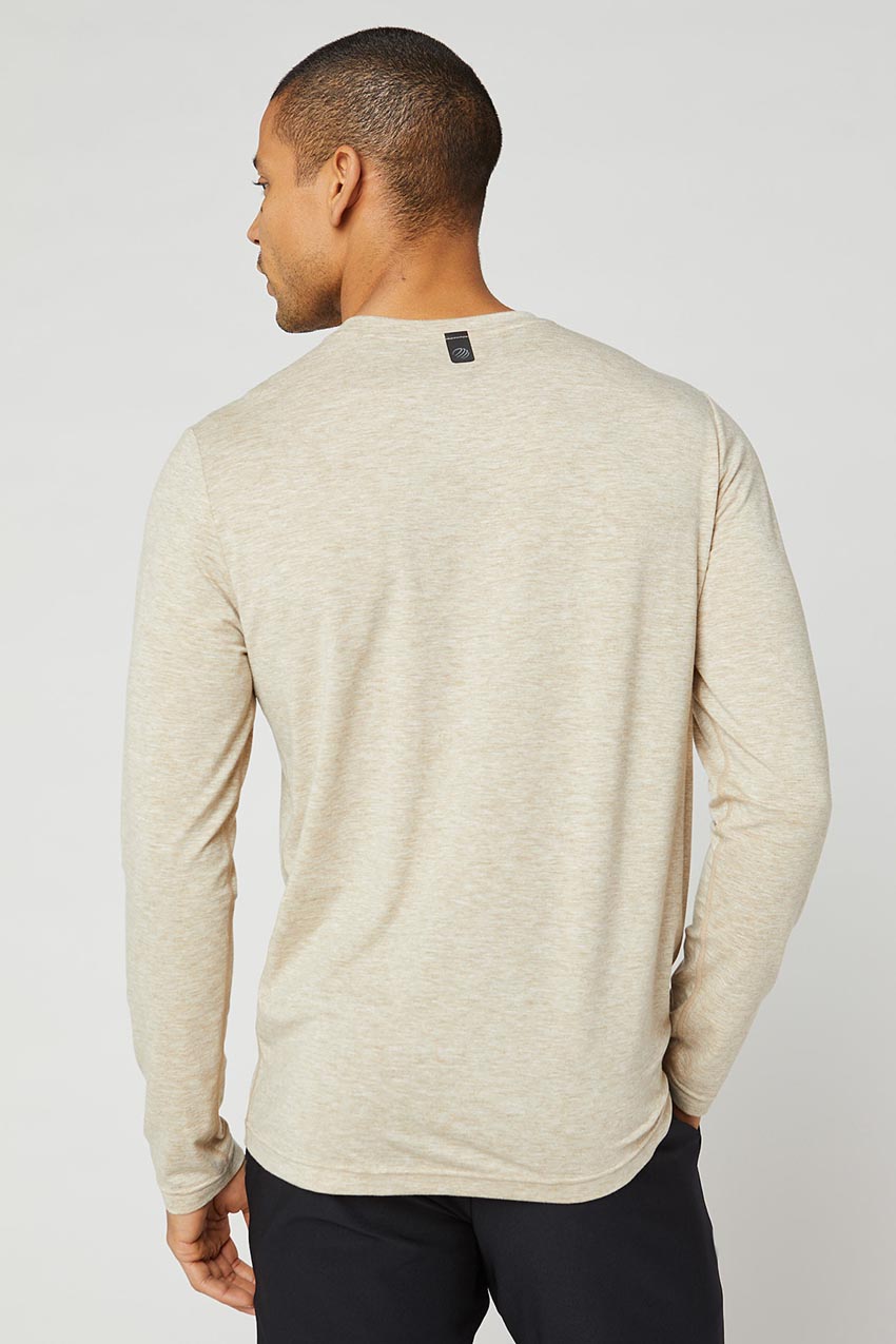 Recharge Dynamic Recycled Polyester Stink-Free Long Sleeve