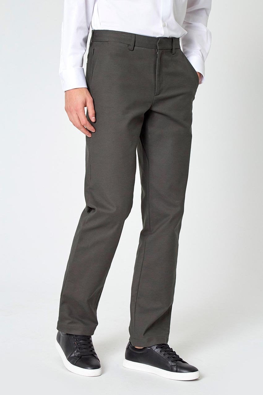Modern Ambition work-ready men's Foresight Straight Twill Pant in Dark Forest